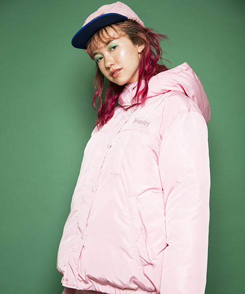 Candy Stripper（キャンディストリッパー）の「THERMO ブルゾン（ブルゾン・レディース・ブラック/カーキ/ピンク・2）」の5枚目の写真