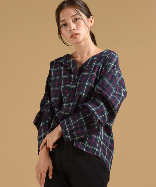 LIPSTAR（リップスター）の「無地＆チェッククロワッサンスリーブブラウス（シャツ/ブラウス・レディース・オフホワイト/グリーン系その他/ブルー系その他/キャメル・M）」の22枚目の写真