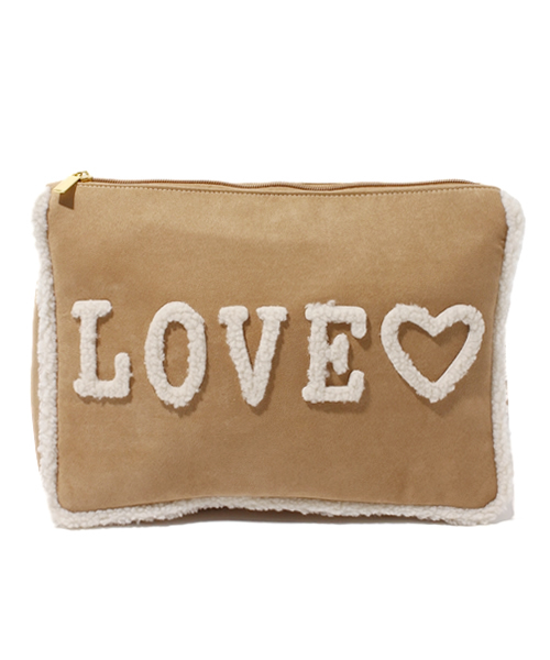 laule'a sunny side store(ラウレアサニーサイドストア)の「フェイクムートンメッセージクラッチBAG(クラッチバッグ・レディース・A/E/F/D/C/B・FREE)」の2枚目の写真