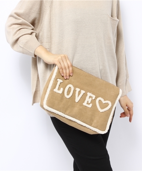 laule'a sunny side store(ラウレアサニーサイドストア)の「フェイクムートンメッセージクラッチBAG(クラッチバッグ・レディース・A/E/F/D/C/B・FREE)」の7枚目の写真