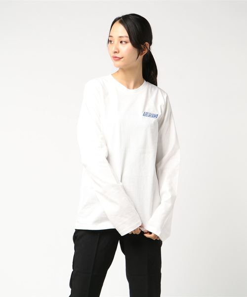 PUNYUS（プニュズ）の「ワンポイントロゴロンT（Tシャツ/カットソー・レディース・ホワイト/ブラック/イエロー・1/2/3/4）」の2枚目の写真