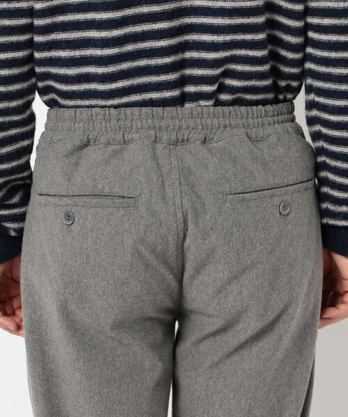 GLOSTER（グロスター）の「ワンダーシェイプ イージーパンツ（スウェットパンツ・メンズ・ライトグレー/ブラック系その他/ダークネイビー/チャコールグレー・S/M/L/XL）」の14枚目の写真