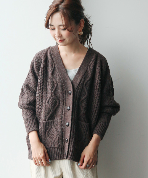 AMERICAN HOLIC�i�A�����J���z���b�N�j�́uV�l�b�N�P�[�u���j�b�g�J�[�f�B�K�����i�J�[�f�B�K���j�v�b�u���E��