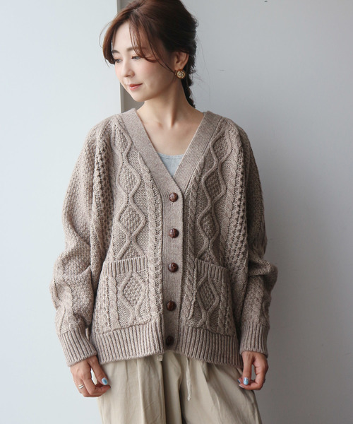 AMERICAN HOLIC�i�A�����J���z���b�N�j�́uV�l�b�N�P�[�u���j�b�g�J�[�f�B�K�����i�J�[�f�B�K���j�v�b�x�[�W���n���̑�2