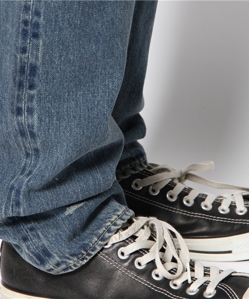 HYSTERIC GLAMOUR（ヒステリックグラマー）の「SP加工デニムスリムストレートPT（デニムパンツ・メンズ・インディゴブルー・28inch/29inch/31inch/30inch/32inch/34inch/36inch）」の10枚目の写真