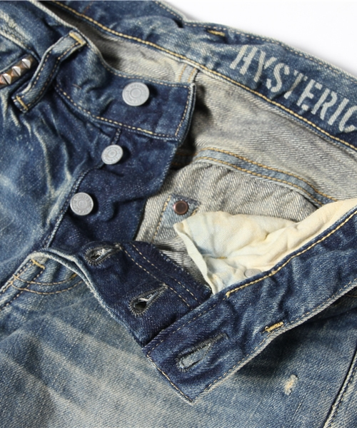 HYSTERIC GLAMOUR（ヒステリックグラマー）の「SP加工デニムスリムストレートPT（デニムパンツ・メンズ・インディゴブルー・28inch/29inch/31inch/30inch/32inch/34inch/36inch）」の12枚目の写真