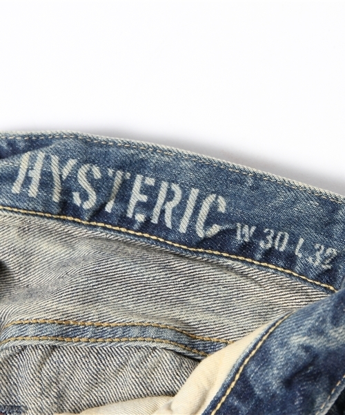 HYSTERIC GLAMOUR（ヒステリックグラマー）の「SP加工デニムスリムストレートPT（デニムパンツ・メンズ・インディゴブルー・28inch/29inch/31inch/30inch/32inch/34inch/36inch）」の6枚目の写真