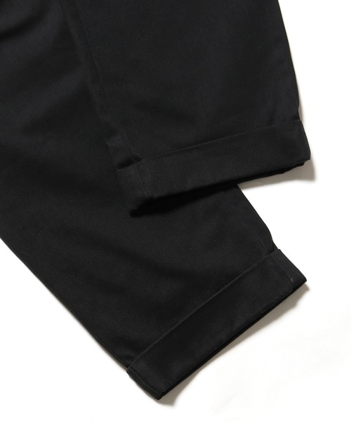 Dickies（ディッキーズ）の「Dickies/ディッキーズ Pleat Pants,FQ　TCツイルタックパンツ（チノパンツ・メンズ・ベージュ/ブラック/ブラウン・30inch/32inch/28inch/34inch）」の11枚目の写真