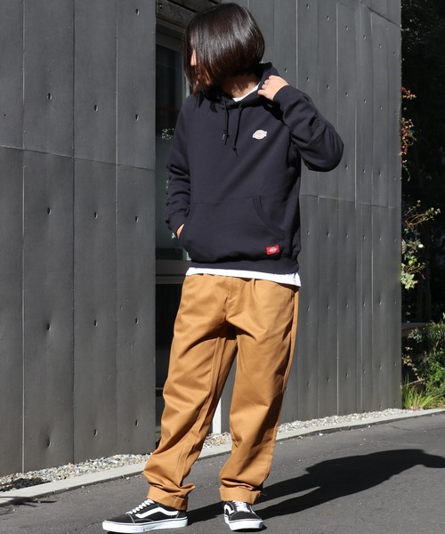Dickies（ディッキーズ）の「Dickies/ディッキーズ Pleat Pants,FQ　TCツイルタックパンツ（チノパンツ・メンズ・ベージュ/ブラック/ブラウン・30inch/32inch/28inch/34inch）」の15枚目の写真