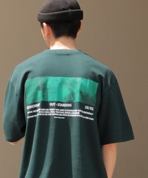 NO NEED | ハーフスリーブオーバーサイズバックプリント&シンプルロゴビッグシルエットTシャツ　【韓国ストリートファッション】(Tシャツ/カットソー)