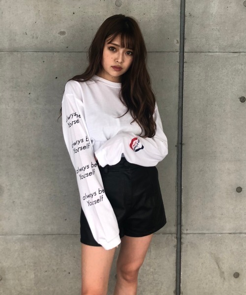 ENVYM（アンビー）の「ａｌｗａｙｓ ｂｅ ロンＴｅｅ（Tシャツ/カットソー・レディース・ホワイト/ブラック・FREE）」の2枚目の写真