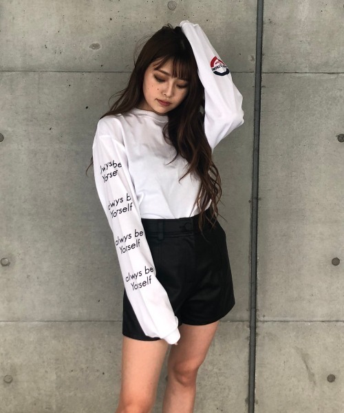 ENVYM（アンビー）の「ａｌｗａｙｓ ｂｅ ロンＴｅｅ（Tシャツ/カットソー・レディース・ホワイト/ブラック・FREE）」の5枚目の写真