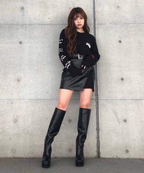 ENVYM（アンビー）の「ａｌｗａｙｓ ｂｅ ロンＴｅｅ（Tシャツ/カットソー・レディース・ホワイト/ブラック・FREE）」の15枚目の写真