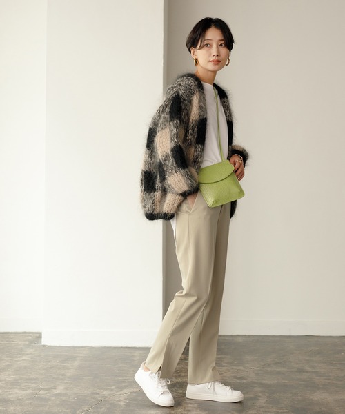 ADAM ET ROPE'(アダムエロペ)の「light ソリッドスニーカー(スニーカー・レディース・ホワイト・23.5cm/24.5cm/23.0cm/24.0cm)」の11枚目の写真