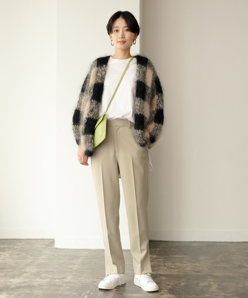 ADAM ET ROPE'(アダムエロペ)の「light ソリッドスニーカー(スニーカー・レディース・ホワイト・23.5cm/24.5cm/23.0cm/24.0cm)」の10枚目の写真