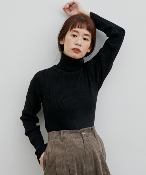 Libra Cue(リブラ キュー)の「ベーシックニュアンスカラータートル(ニット/セーター・レディース・ブラック/ベージュ/ネイビー/モカ/アイボリー・FREE)」の1枚目の写真