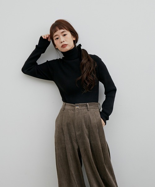 Libra Cue(リブラ キュー)の「ベーシックニュアンスカラータートル(ニット/セーター・レディース・ブラック/ベージュ/ネイビー/モカ/アイボリー・FREE)」の19枚目の写真