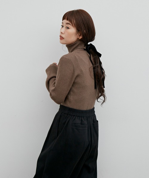 Libra Cue(リブラ キュー)の「ベーシックニュアンスカラータートル(ニット/セーター・レディース・ブラック/ベージュ/ネイビー/モカ/アイボリー・FREE)」の12枚目の写真