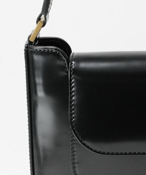 BEAUTY&YOUTH UNITED ARROWS(ビューティーアンドユースユナイテッドアローズ)の「<BY FAR>MIRANDA レザーバッグ(ハンドバッグ・レディース・ブラック/ブラウン・FREE)」の12枚目の写真