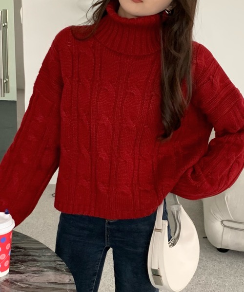 emi+(エミプラス)の「タートルネック ケーブルニットプルオーバー(ニット/セーター・レディース・グレー/ベージュ/ボルドー/キャメル/ブラウン/ネイビー/カーキ/ブラック・FREE)」の8枚目の写真