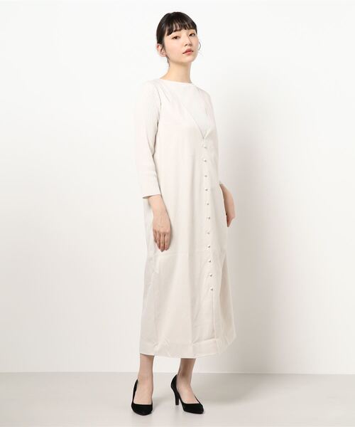 KOBE LETTUCE（コウベレタス）の「くるみボタンVネックジャンパースカート（ジャンパースカート・レディース・ピンク/ブルー/アイボリー・FREE）」の7枚目の写真