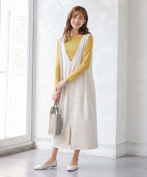 KOBE LETTUCE（コウベレタス）の「くるみボタンVネックジャンパースカート（ジャンパースカート・レディース・ピンク/ブルー/アイボリー・FREE）」の8枚目の写真