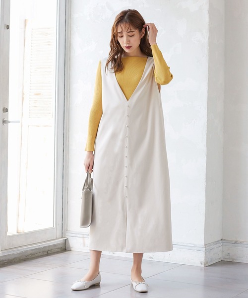 KOBE LETTUCE（コウベレタス）の「くるみボタンVネックジャンパースカート（ジャンパースカート・レディース・ピンク/ブルー/アイボリー・FREE）」の9枚目の写真