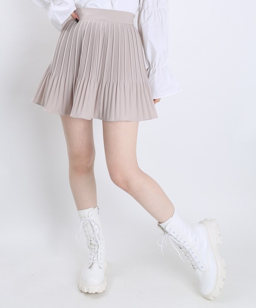 PHILLY（フィリー）の「フレアミニプリーツスカパン（スカート・レディース・ホワイト/ブラック/ベージュ/ブラウン・FREE）」の4枚目の写真