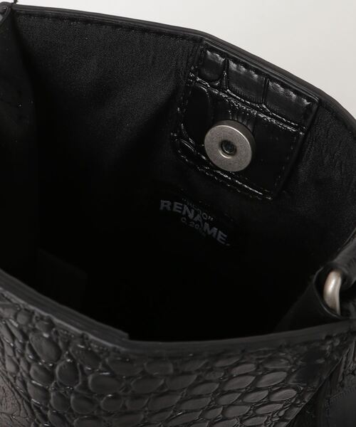 make a ray!（メイク ア レイ！）の「フェイクレザー スクエア ミニショルダーバッグ/型押し/ネックポーチ（ショルダーバッグ・メンズ・アッシュグレー/ブラック/ブラック系その他/パイソン・FREE）」の5枚目の写真