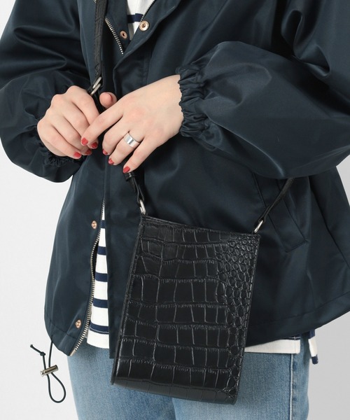 make a ray!（メイク ア レイ！）の「フェイクレザー スクエア ミニショルダーバッグ/型押し/ネックポーチ（ショルダーバッグ・メンズ・アッシュグレー/ブラック/ブラック系その他/パイソン・FREE）」の14枚目の写真