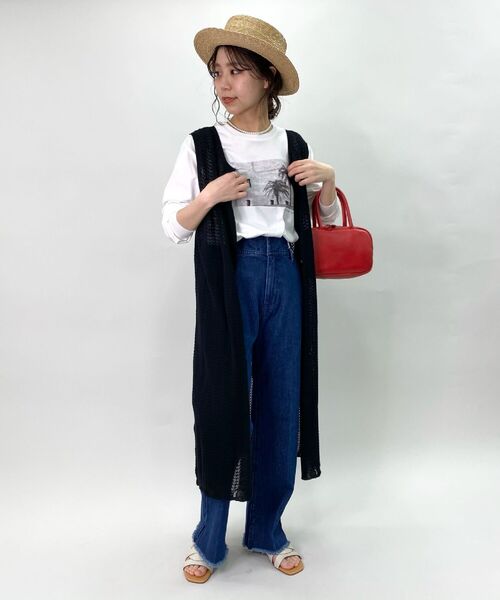 fredy emue(フレディエミュ)の「透かし柄ロングジレ(ニット/セーター・レディース・ブラック/オフホワイト/グリーン・38)」の16枚目の写真