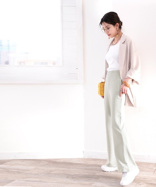 classicalelf(クラシカルエルフ)の「21ssマストバイitem。幾何学柄模様ラメ混ジャガードニットパンツ(その他パンツ・レディース・ブラック/サックスブルー/レンガ・SMALL/MEDIUM/LARGE/X-LARGE)」の11枚目の写真