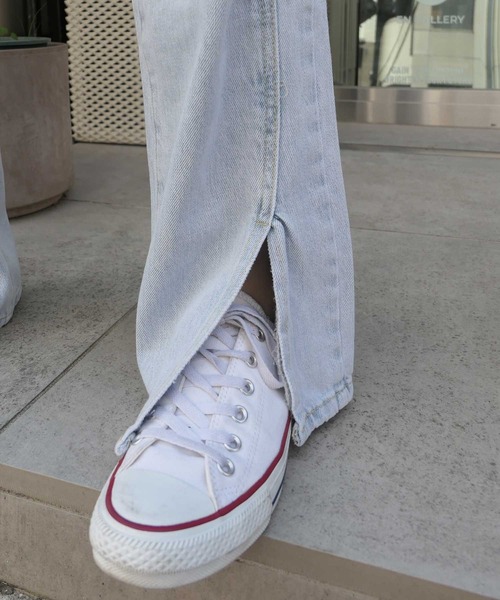 CORNERS（コーナーズ）の「スリット入りデニムパンツ（デニムパンツ・レディース・ライトブルー/ブルー・M/L）」の9枚目の写真