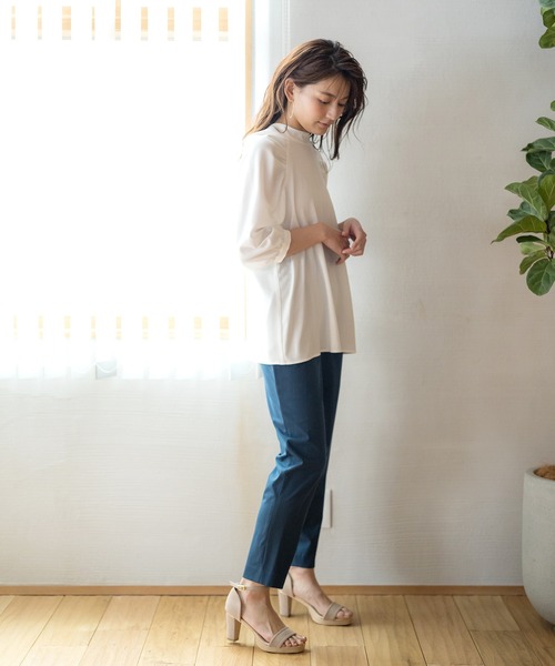 WHITE JOOLA（ホワイトジョーラ）の「【2021AW】バックリボン・ボリューム袖2WAYブラウス（シャツ/ブラウス・レディース・オフホワイト/ネイビー/グレイッシュベージュ/ミント・7号/9号/11号）」の20枚目の写真