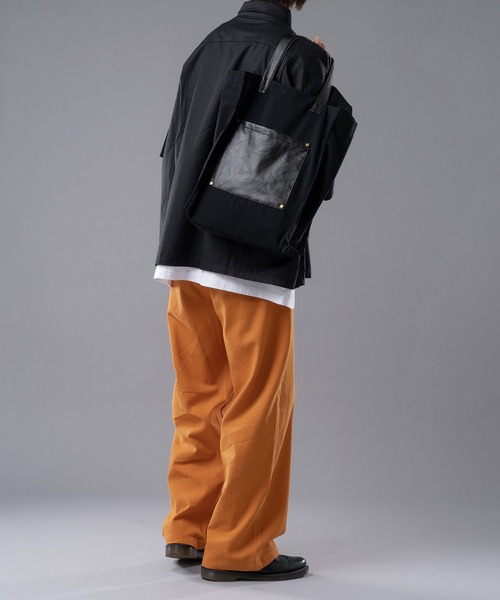 kutir（クティール）の「フェイクレザートートバッグ（トートバッグ・メンズ・ブラック/ベージュ・FREE）」の5枚目の写真