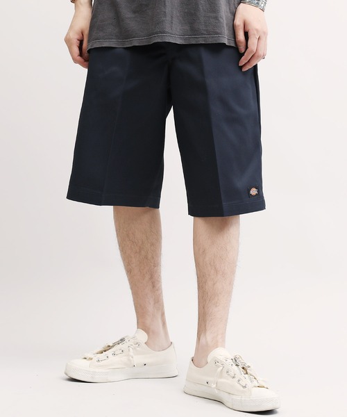 Dickies（ディッキーズ）の「Dickies / ディッキーズ 42283 13インチ ポケットワークハーフパンツ / 13INCH LOOSE FIT MULTI-POCKET WORK SHORT（チノパンツ・メンズ・ブラック/ネイビー/シルバー/カーキ/チャコールグレー/オリーブ/ダークブラウン/ホワイト・32inch/30inch/34inch/36inch/38inch/40inch/28inch）」の17枚目の写真