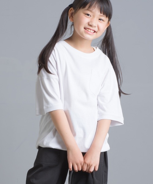 OMNES（オムネス）の「キッズ  綿麻カット ビッグ半袖プリントTシャツ（Tシャツ/カットソー・キッズ・ブラウン/パープル/ピンクベージュ/ネイビー/ホワイト/ブラック・100/140/110/120/130）」の2枚目の写真