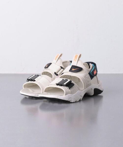 NIKE（ナイキ）の「＜NIKE（ナイキ）＞キャニオン サンダル◆（サンダル・レディース・ベージュ/ブラック・25cm/26cm/23cm/22cm/24cm）」の5枚目の写真