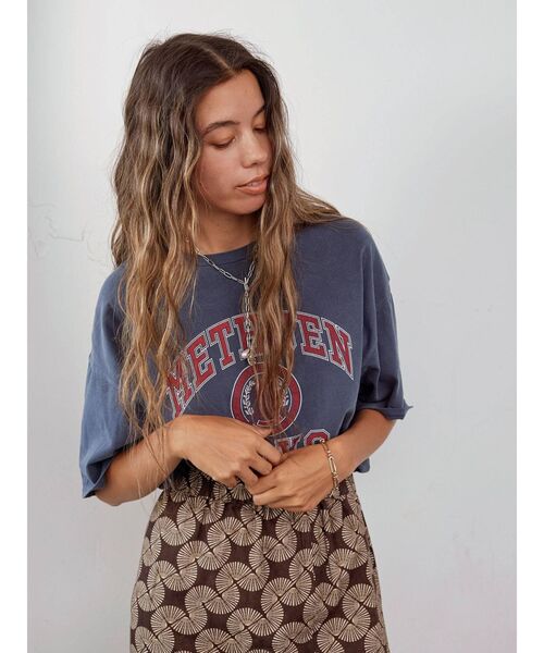 Ungrid(アングリッド)の「ビッグシルエットヴィンテージロゴTee(Tシャツ/カットソー・レディース・グリーン/ネイビー/レッド/ライトグレー・FREE)」の8枚目の写真