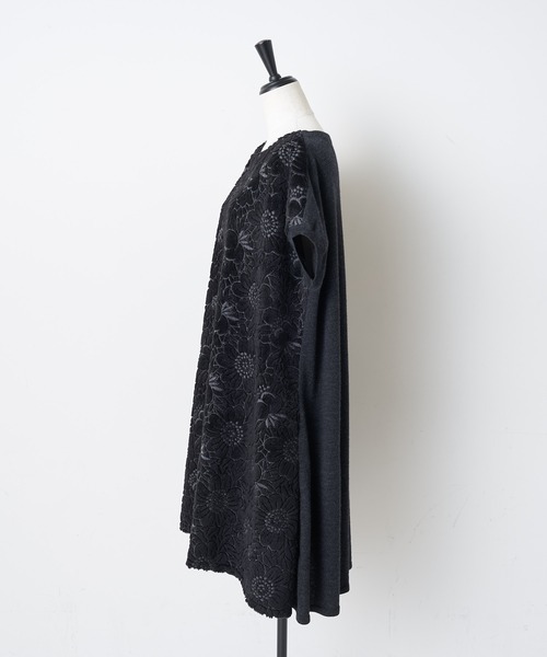 BEARDSLEY（ビアズリー）の「カーディガンやニットブルゾンをあわせても今も楽しめるファー刺繍チュニック（ニット/セーター・レディース・ブラック/ベージュ・FREE）」の10枚目の写真