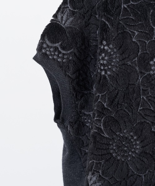 BEARDSLEY（ビアズリー）の「カーディガンやニットブルゾンをあわせても今も楽しめるファー刺繍チュニック（ニット/セーター・レディース・ブラック/ベージュ・FREE）」の4枚目の写真