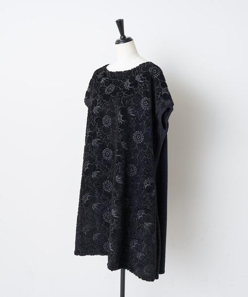BEARDSLEY（ビアズリー）の「カーディガンやニットブルゾンをあわせても今も楽しめるファー刺繍チュニック（ニット/セーター・レディース・ブラック/ベージュ・FREE）」の15枚目の写真
