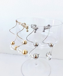 kutir | ウェーブイヤリング(イヤリング)