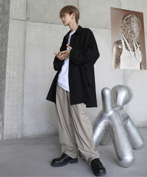 neos（ネオス）の「【neos -addictive design-】ビッグシルエット レギュラーカラー ドルマン ロング ボリュームスリーブ シャツ（シャツ/ブラウス・メンズ・ホワイト/ブラック/ベージュ・MEDIUM/LARGE）」の18枚目の写真