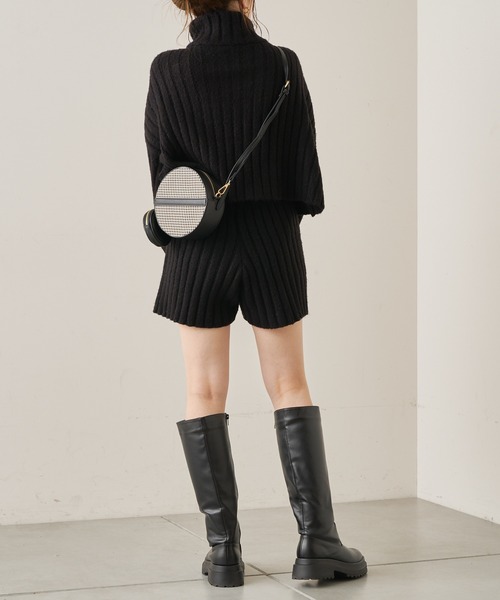 Chico(チコ)の「【SET UP対応】ワイドリブニットショートパンツ(その他パンツ・レディース・ブラック/ベージュ/グレー/ブラウン/アイボリー・FREE)」の20枚目の写真