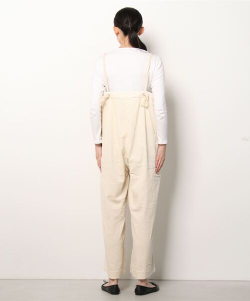 MANASTASH（マナスタッシュ）の「MANASTASH/マナスタッシュ　太畝コーデュロイサロペット（サロペット/オーバーオール・レディース・ホワイト/モカ・FREE）」の4枚目の写真