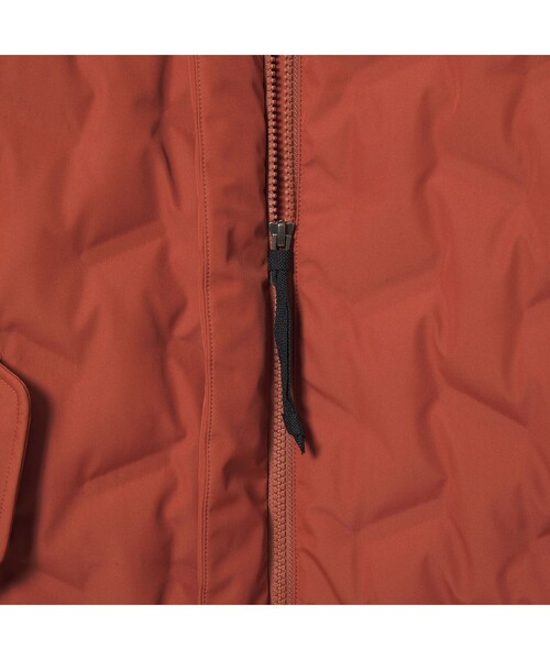 AIGLE（エーグル）の「撥水 ダブルクロス キルテッド ノンカラー ダウンジャケット（ダウンジャケット/コート・レディース・レッド系その他/ダークネイビー・40/38/36）」の7枚目の写真