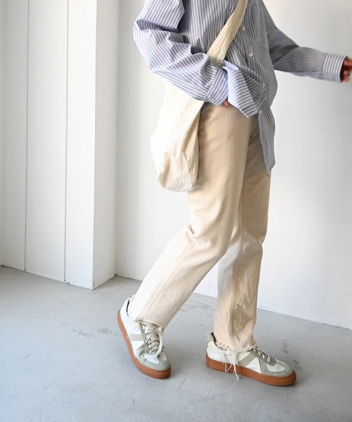 CANAL JEAN（キャナルジーン）の「YANUK(ヤヌーク) "ANNETTE"キナリデニムパンツ/57101218-ECR（デニムパンツ・レディース・キナリ・23/24/25/26）」の3枚目の写真