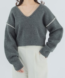NEUNA（ヌナ）の「配色ハンドステッチワイドVネックニット（ニット/セーター）」
