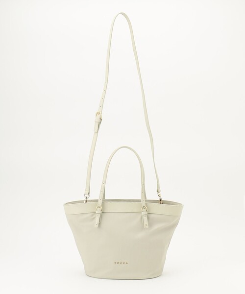 【美品】TOCCA CLOVER NUT NYLONTOTE S 2way 黒 item6a5dd3b4da9a11ed97070242ac